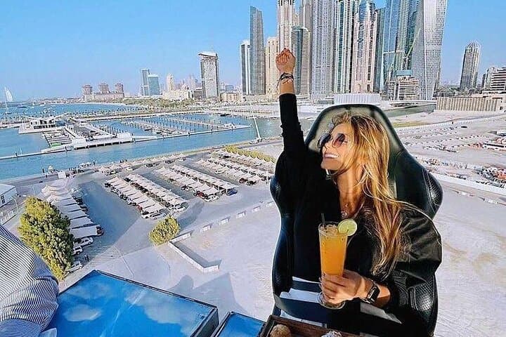 Dubai Dinner in the Sky: 90-Minute Skyline Supper with Private Pickup photo 6