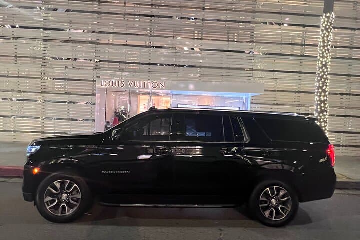 Private Luxury Transfer Between Los Angeles and Las Vegas photo 3