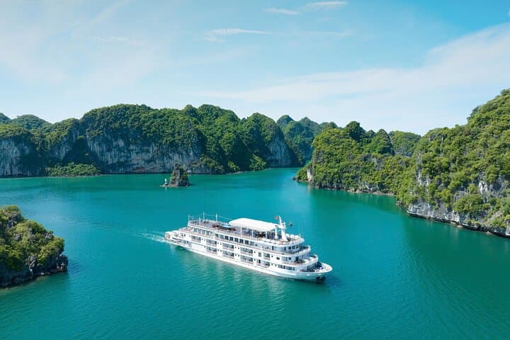 Paradise Legacy Halong Bay 2-Day Luxury Cruise — Overnight Itinerary & Practical Guide
