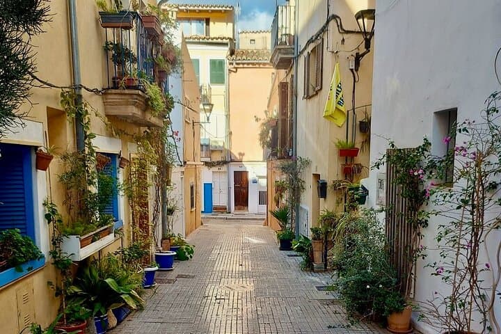 Savor Santa Catalina: A Self-Guided Wine & Dine Walk Through Palma photo 5