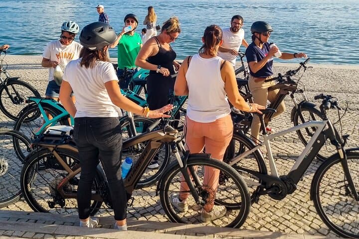 Lisbon E-Bike Ride to Belém with Pastel de Belém Tasting