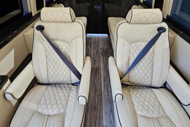 Miami Private Transfer: Airport, Beach Hotels & PortMiami Shuttle photo 4