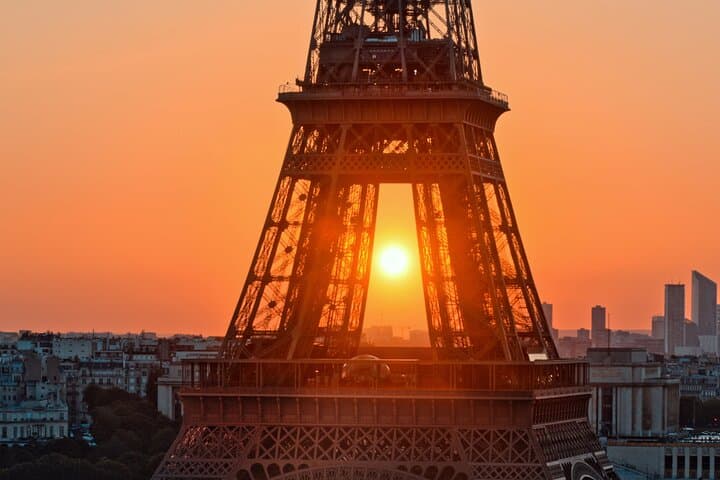 Evening Eiffel Tower Soirée: Small-Group Guided Summit with Champagne
