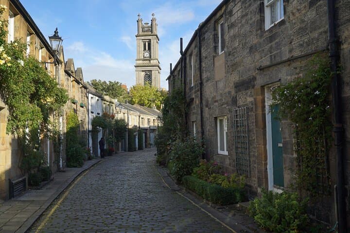 Edinburgh New Town, Dean Village & Stockbridge: Private 2.5-Hour History Walk photo 4