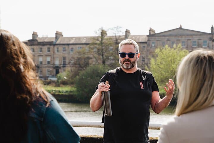Glasgow Whisky Pub Crawl: Scottish Rogue Drams and City Stories photo 2