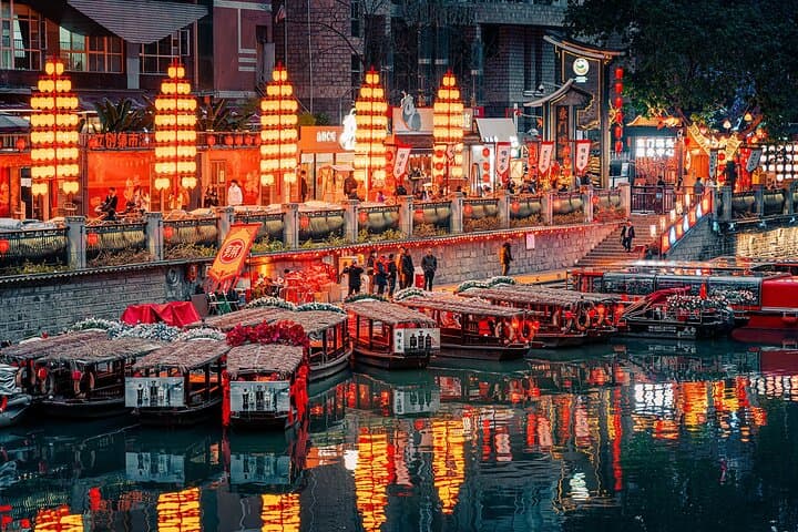 Chengdu Jinjiang River Night Cruise: 30-Minutes of Lights, Local Culture & River Views