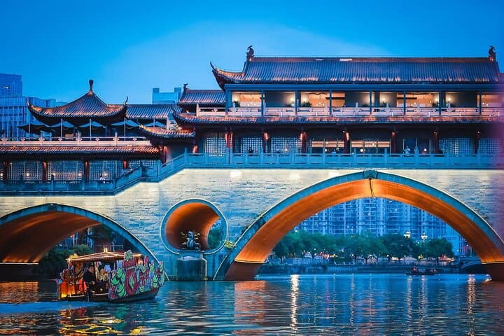Chengdu Jinjiang River Night Cruise: 30-Minutes of Lights, Local Culture & River Views photo 5