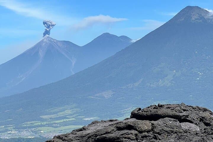 Pacaya Volcano Hike from Antigua Guatemala: Half-Day Guided Trek photo 2