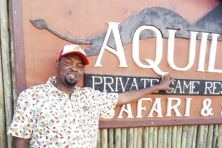 Aquila Afternoon Safari & Fairview Wine Tasting — Big Five Day Trip from Paarl photo 2