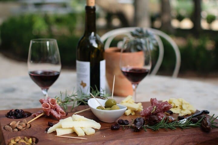 San Francisco Urban Wine Tour: 6 Tastings with a Local Host photo 3