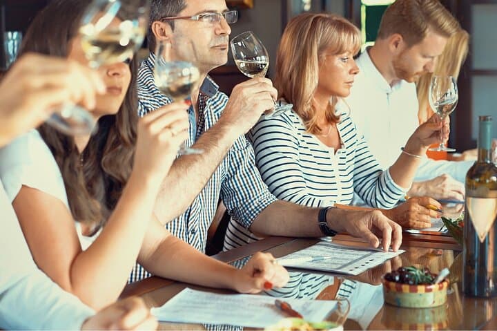 San Francisco Urban Wine Tour: 6 Tastings with a Local Host photo 4
