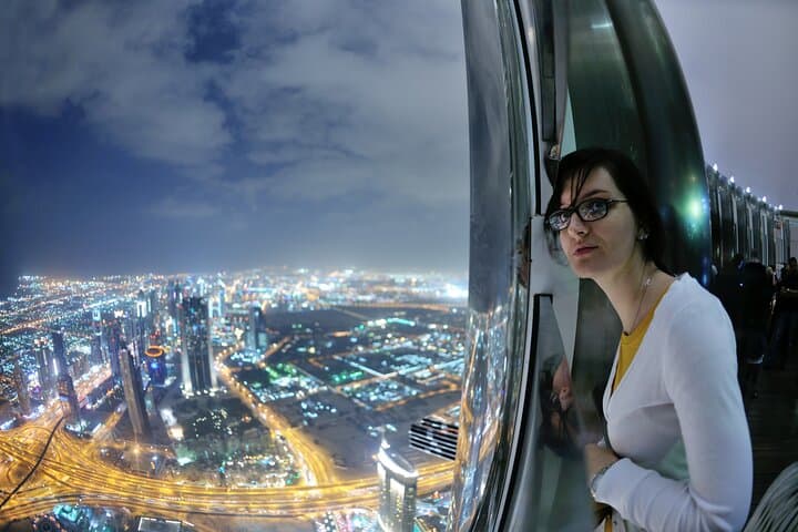 Dubai by Night: Private City Tour with Fountain Show & Burj Khalifa