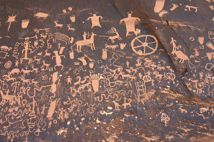 Drive the Needles: Self-Guided Audio Tour of Canyonlands' Needles District photo 5