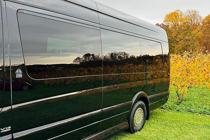 Hourly Chauffeured Airport Transfers and Winery Tours in Richmond, VA photo 2