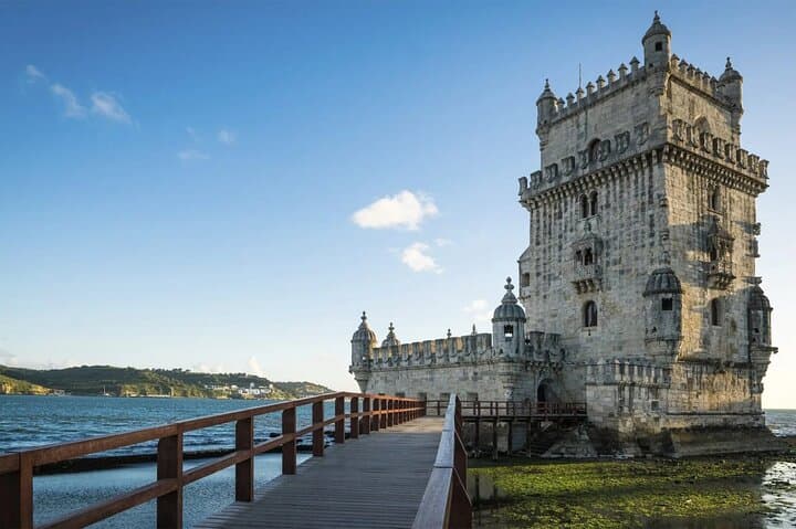 Sintra to Cabo da Roca Private Day Tour: Pena Palace, Cascais & Estoril photo 4