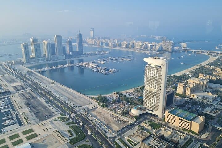 Half-Day Abu Dhabi Sightseeing Tour: Sheikh Zayed Grand Mosque, Corniche & Heritage Village photo 6