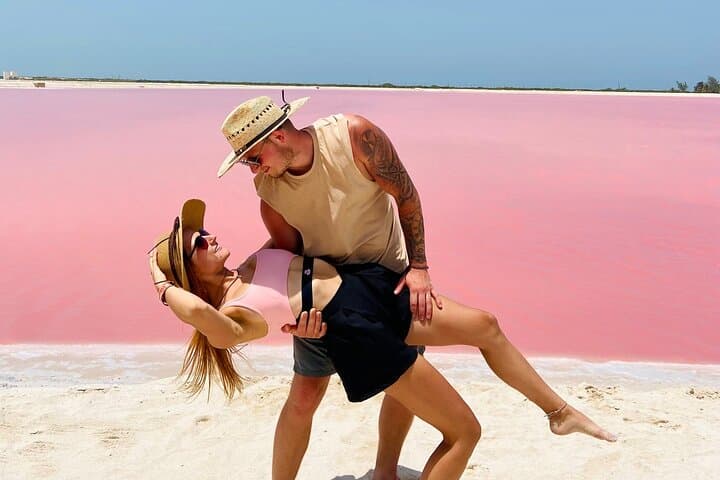 Las Coloradas Pink Lakes & Río Lagartos Day Trip from Tulum