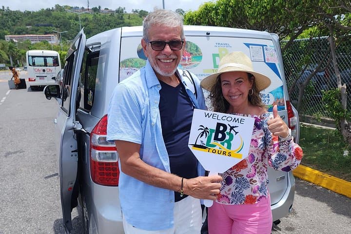 Stress-Free Private Roundtrip Airport Transfers in Montego Bay photo 5