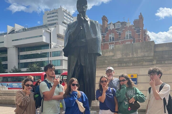 Crack the Case: Sherlock Holmes Walking Adventure in Central London photo 2