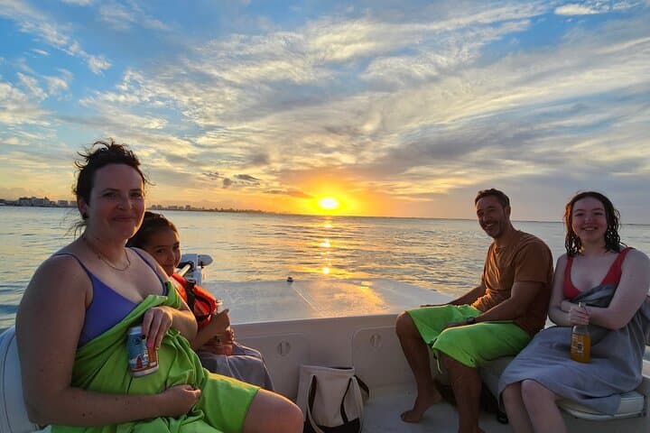 Backwater Wildlife and Boat Tour — Piñones Mangroves & Sandbar Swim photo 5