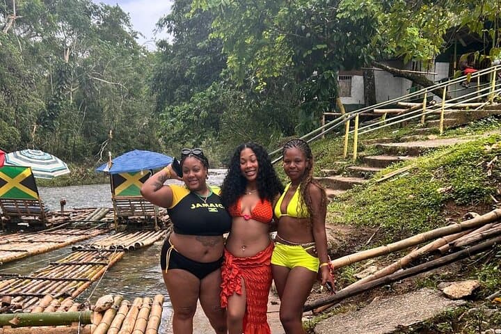 Bamboo Rafting on the Lethe River with Optional Limestone Foot Massage photo 4