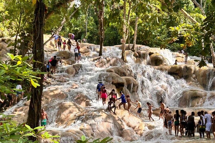 Bamboo Rafting on the Lethe River with Optional Limestone Foot Massage photo 6