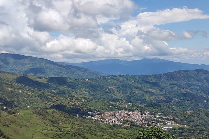 Medellín to Cocorná: La Chonta Slide, Paragliding and Rafting Day Trip photo 5