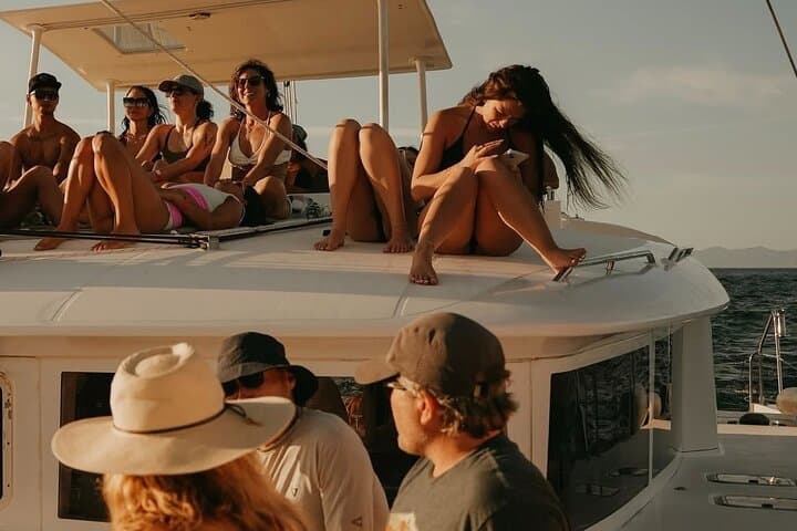 All-Inclusive Catamaran Sunset Sail & Snorkel from Playa Flamingo photo 4