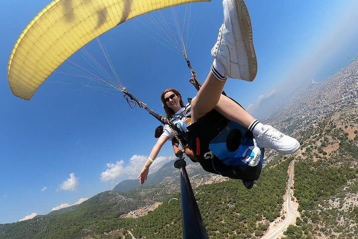 Soar Over Alanya: Tandem Paragliding from Yassı Tepe to Cleopatra Beach photo 4