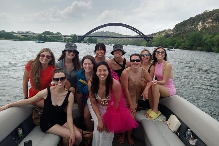 Lake Austin Morning Coffee Cruise: 2-Hour Boat Rental from Pennybacker Bridge photo 3