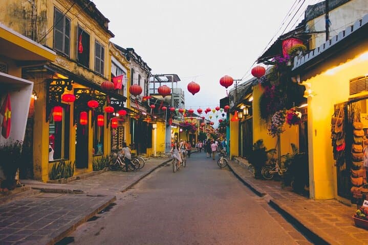 Central Vietnam 5-Day Hoi An, Hue & Da Nang Tour Guide photo 4