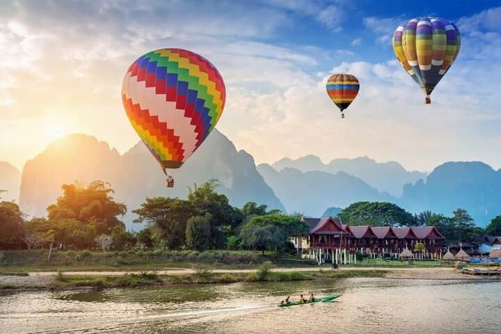 Vang Vieng Cloud Walk: Hot Air Balloon and Paragliding Flight Over Nam Song