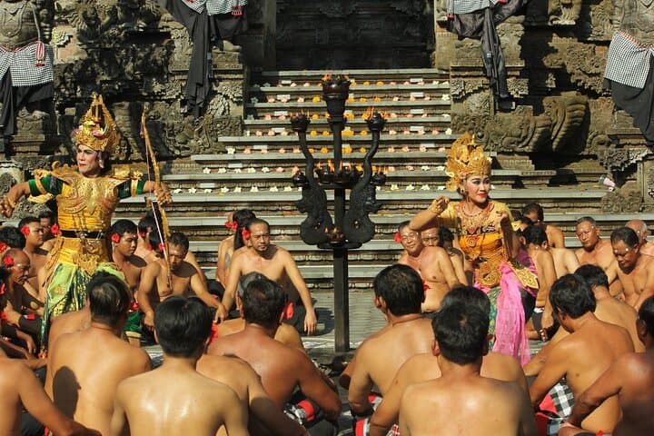 Kecak Ramayana Fire Dance in Ubud — Sunset Kecak Performance photo 2
