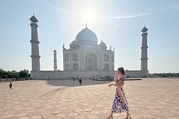 Same-Day Taj Mahal & Agra Fort Private Tour from Jaipur by Car photo 2
