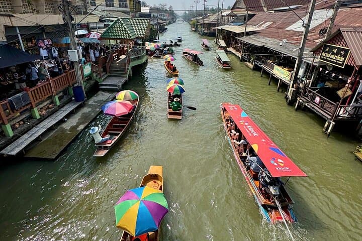 Bangkok Floating Market & Maeklong Train Market Day Trip — Damnoen Saduak Canals photo 4