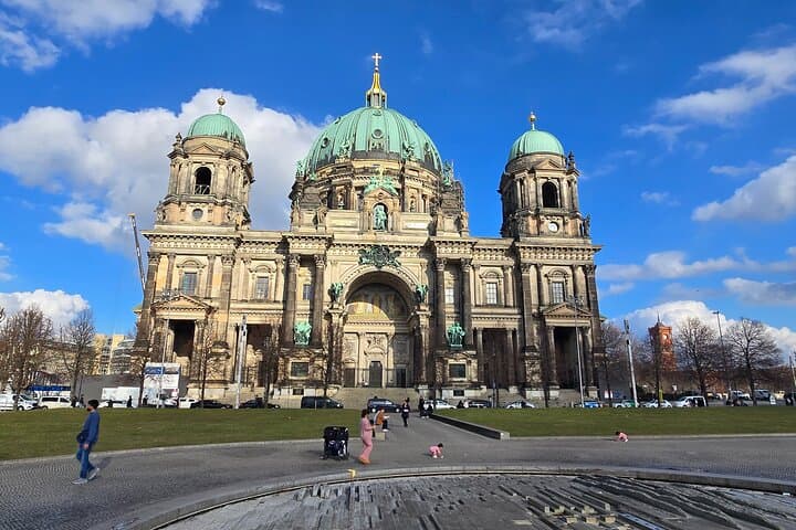 Berlin Segway Time Travel: 2-Hour Historical Highlights Tour photo 2