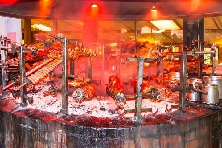 Explore Nairobi National Park: Urban Safari and Carnivore Restaurant Feast photo 4