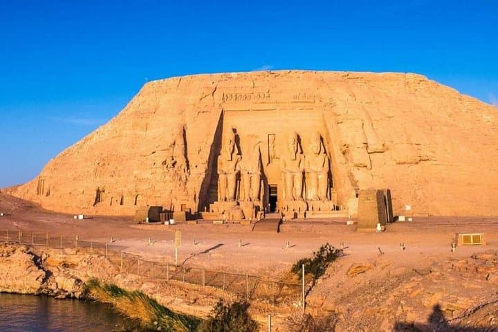 Train to Abu Simbel: Private Temples Day Tour from Luxor photo 2