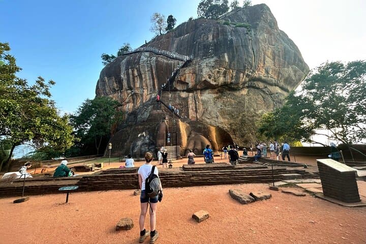 3-Day Cultural Triangle & Kandy Tour: Sigiriya, Polonnaruwa, Minneriya Safari photo 4