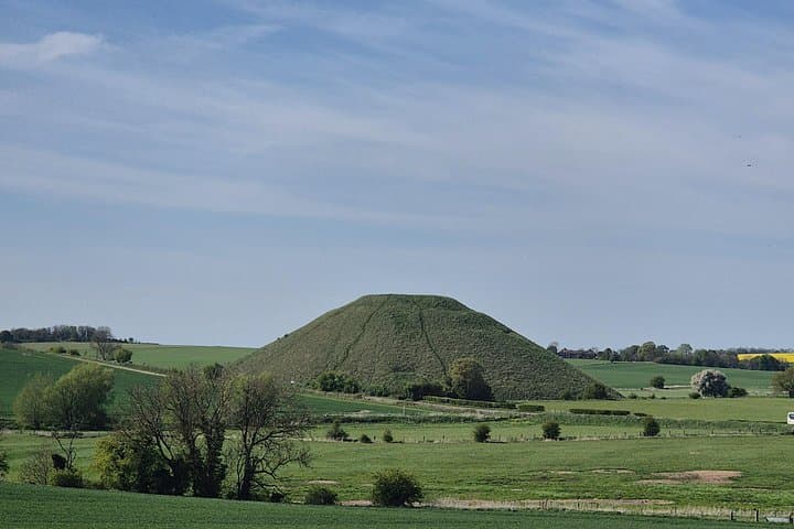 Wiltshire Mystical Driving Tour: Avebury, White Horse & Dragon Legends photo 4
