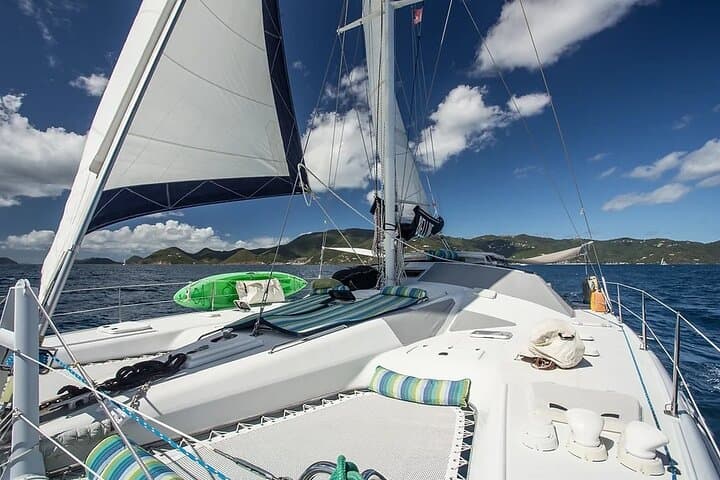 Sailing and Snorkeling to Norman Island: Caves, Indians & Pirate Bight photo 3