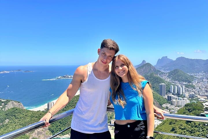 Private Christ the Redeemer & Sugarloaf by Train: Half-Day Rio Highlights photo 4