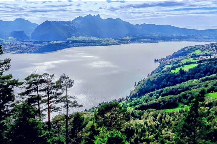 CLOY Hanging Bridge Quick Tour — Sigriswil Panoramic Views Over Lake Thun