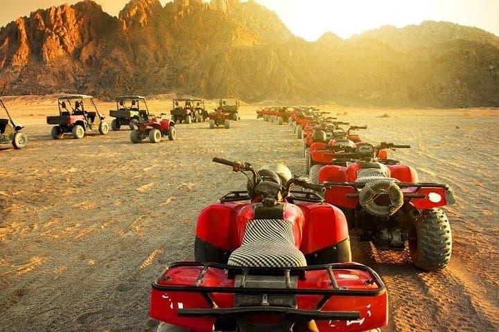 Luxor Desert Camping, Dinner & Stargazing Tour