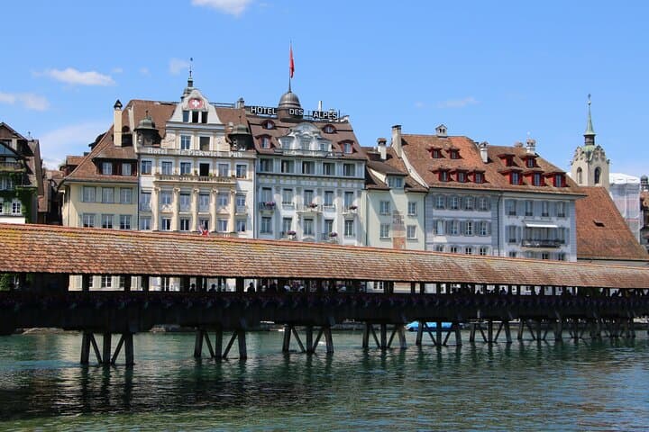 Lucerne Private Walking Tour — Local Guide-Led Highlights & Hidden Gems