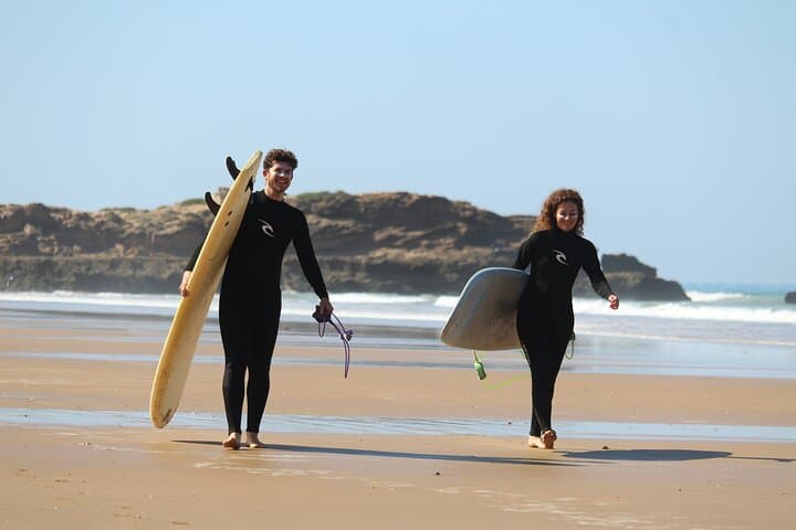 Beginner Surf Camp in Tamraght: 7-Day Small-Group Lessons & Surf House photo 5
