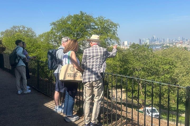 Greenwich Private Black Cab Tour: Cutty Sark, Prime Meridian & Market photo 4