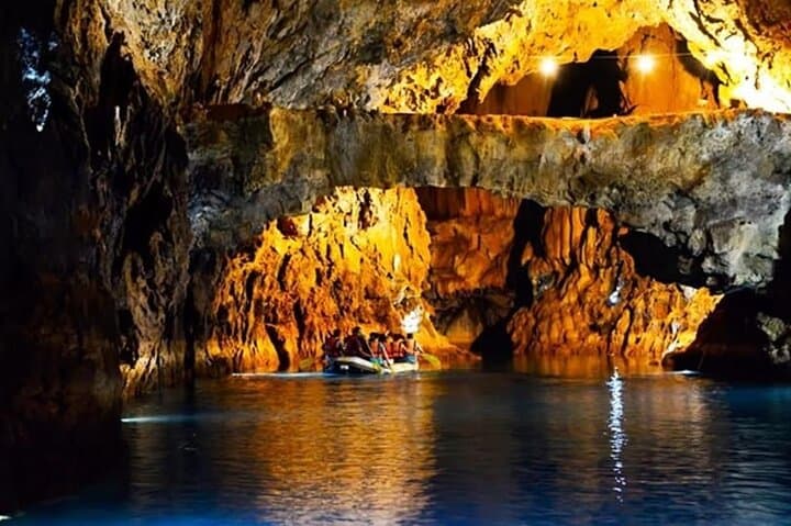 Altinbeşik Cave & Ormana Village Boat Tour from Side — Day Trip with Lunch