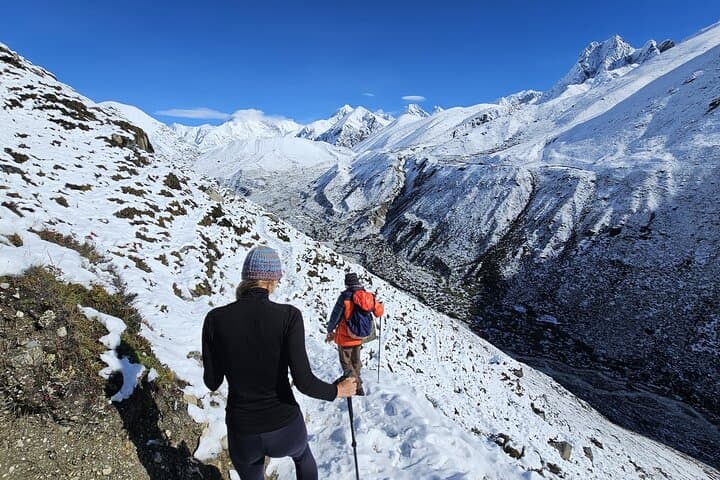Everest Three Passes Trek — 16-Day Renjo, Cho La & Kongma La Crossing photo 6