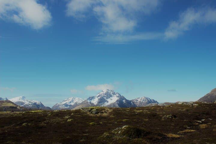 Leknes Archipelago Mini Hike: Easy Wetland Walks & Mountain Views photo 6